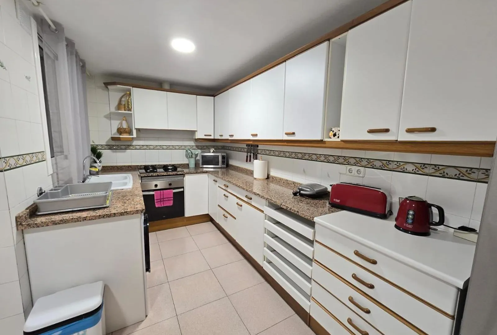 Bed & Breakfast Rooms Villaroel Barcelona