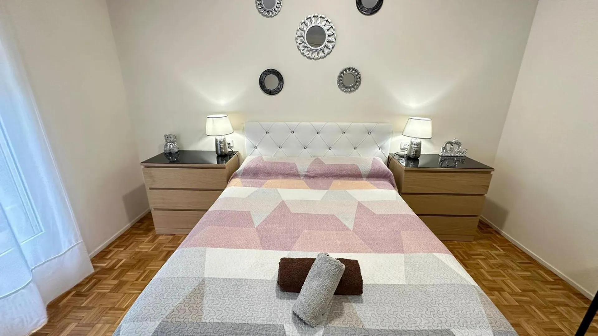 Bed & Breakfast Rooms Villaroel Barcelona