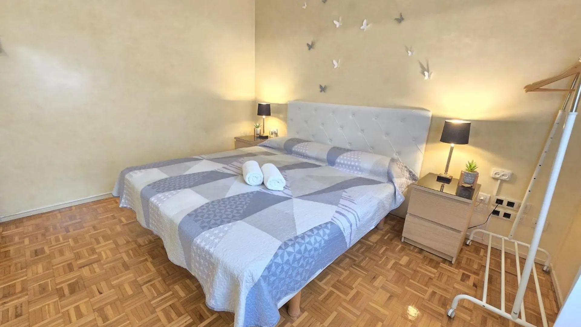 Rooms Villaroel Barcelona 0*,